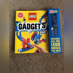 Lego Gadgets Book & Build Pieces